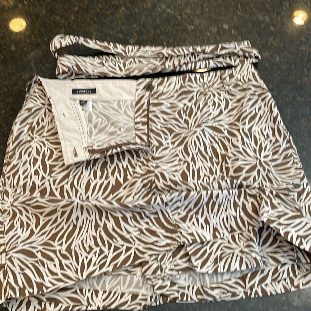 Lands End skirt with shorts - brown floral print size 16